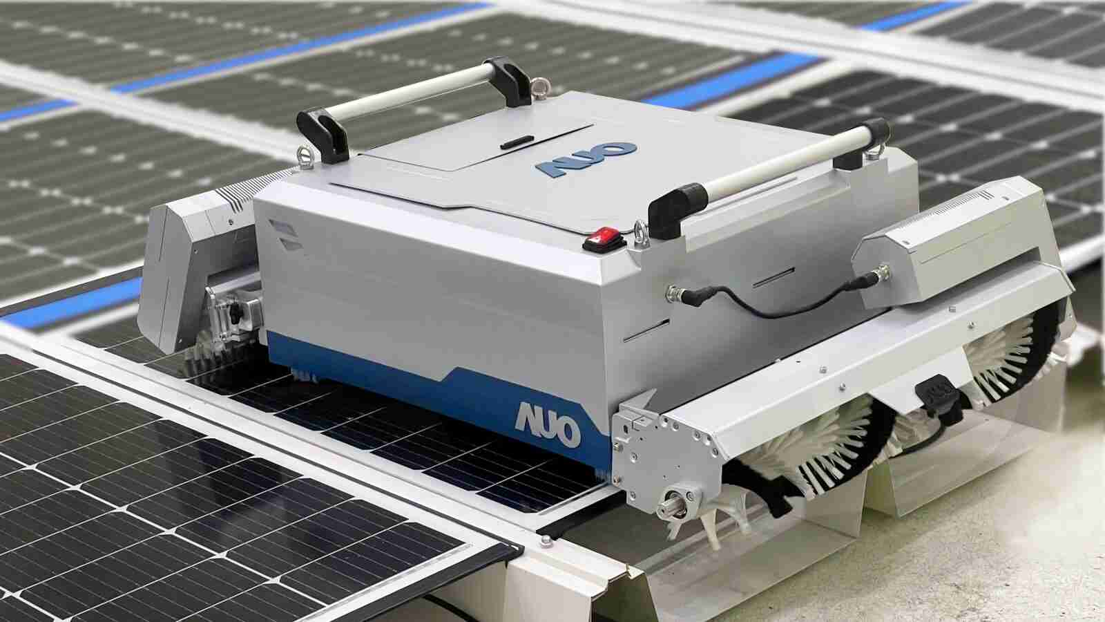 汇旺支付致力EPC场域技术升级，，，导入清洁机器人搭配传感器与AI数据分析，，，大幅减少维运成本